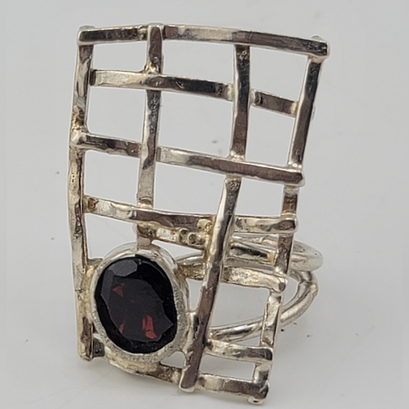 GARNET NET STATEMENT RING HANDMADE IN STERLING SILVER METAL 6 - Picture 1 of 7